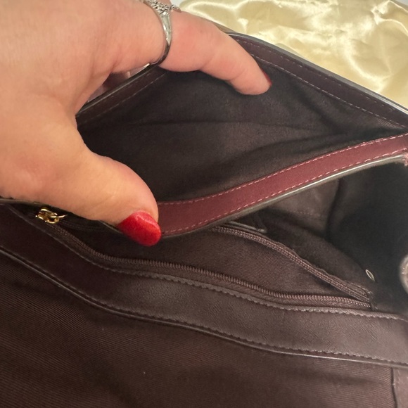 Coach Faye shoulder Strap bag - Picture 6 of 11